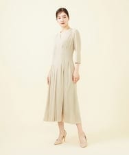 GDEJX22420 Sybilla(シビラ) タッキングデザインドレス（7分袖） ライトベージュ