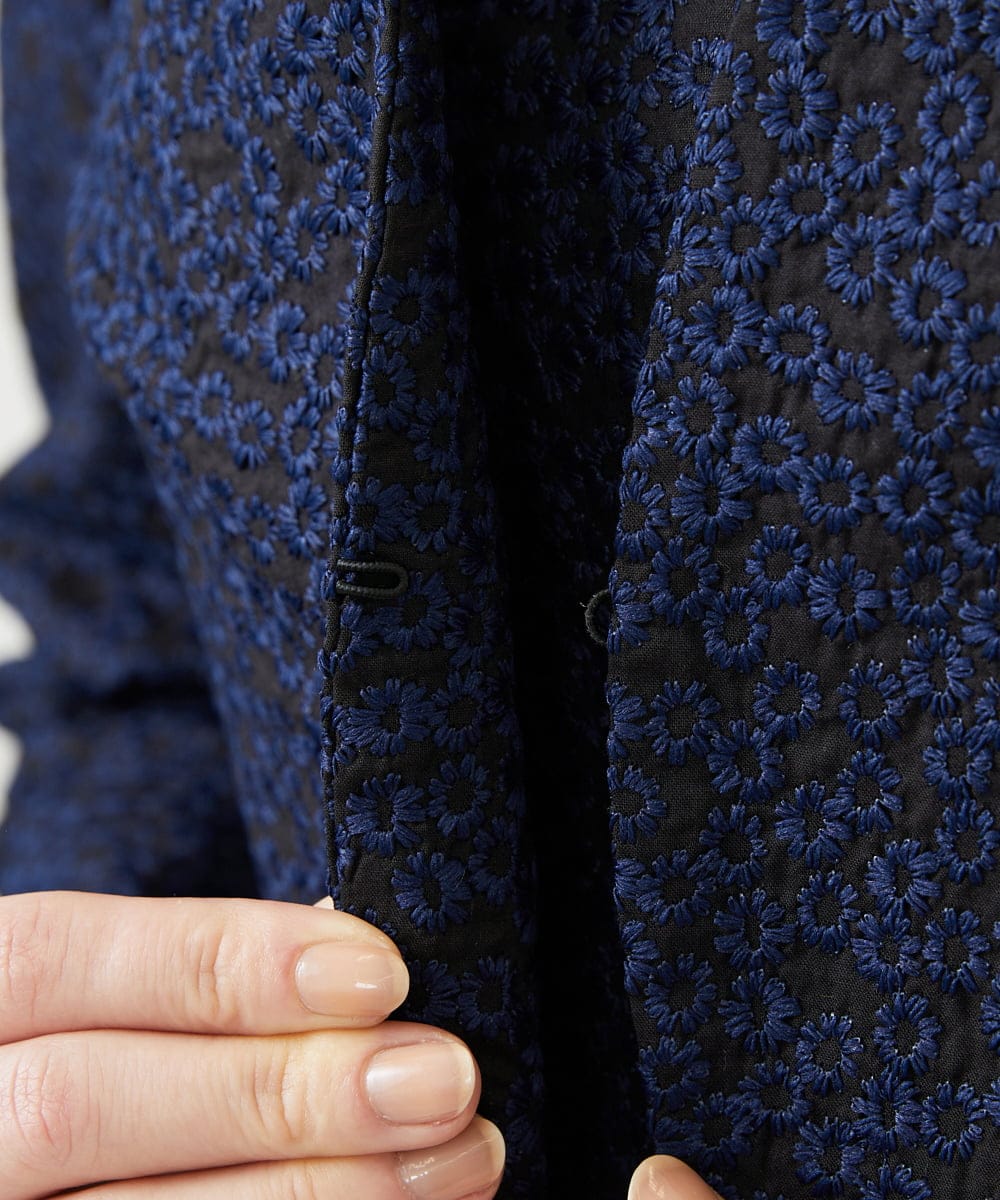 GDJGD84450 Sybilla(シビラ) フラワー総刺繡ボレロジャケット ネイビー