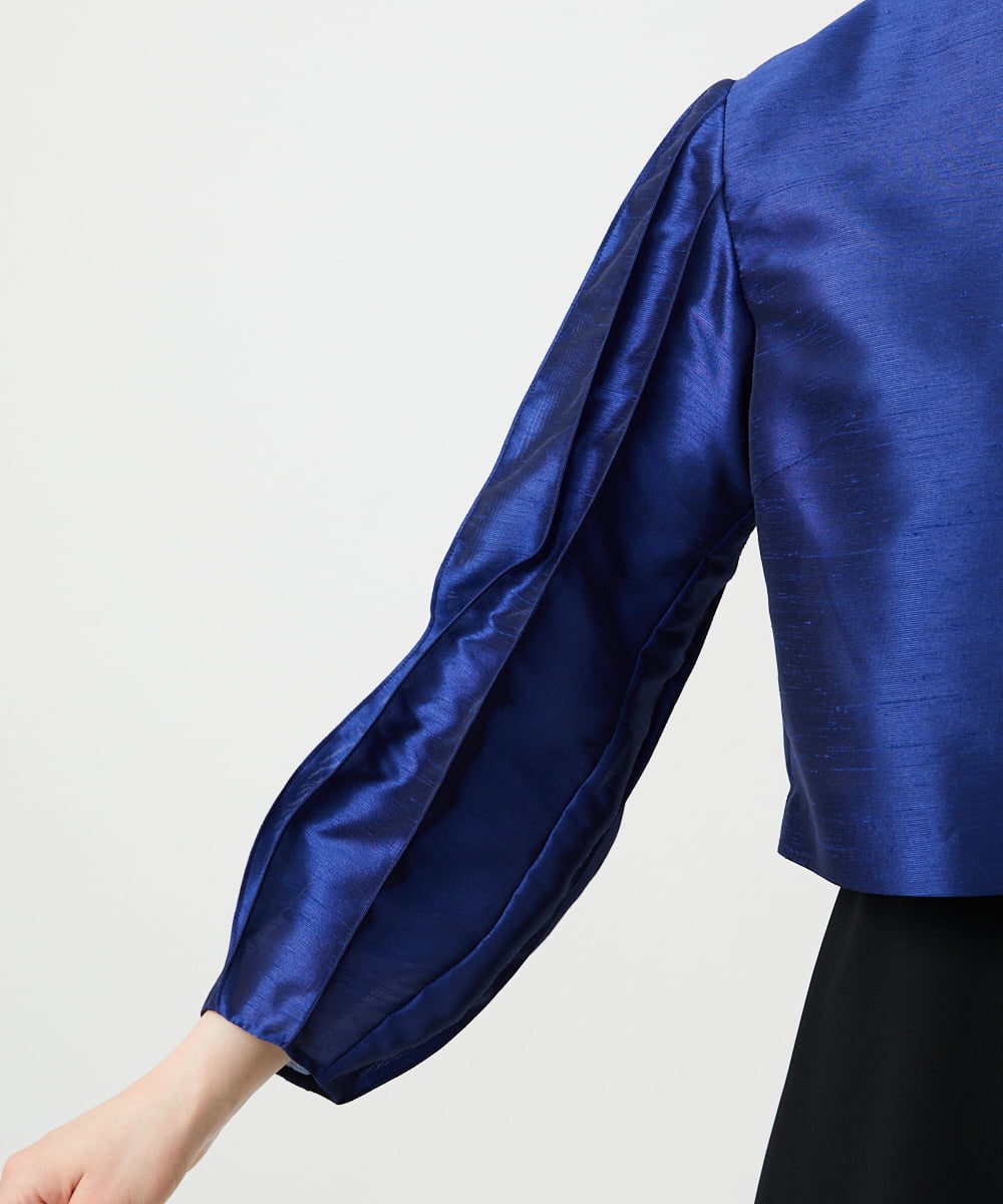 GDJGE30430 Sybilla(シビラ) デザインスリーブショートジャケット ネイビーブルー