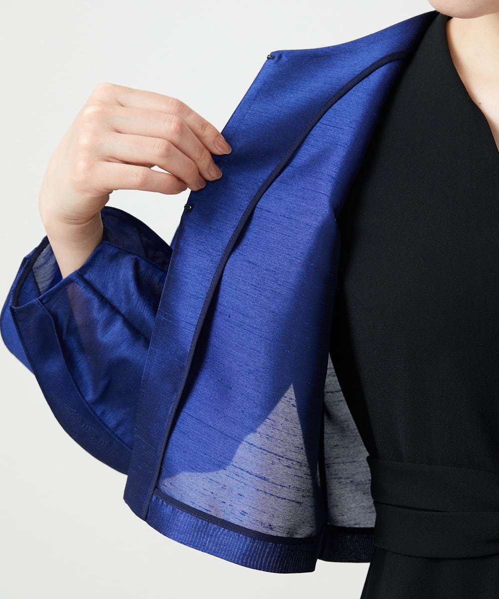 GDJGE30430 Sybilla(シビラ) デザインスリーブショートジャケット ネイビーブルー