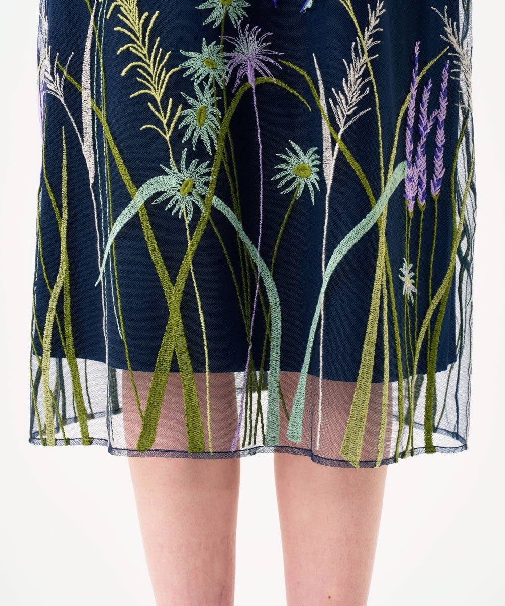 GDPGE91800 Sybilla(シビラ) リーフ刺繍チュールドレス(7分袖) ネイビー