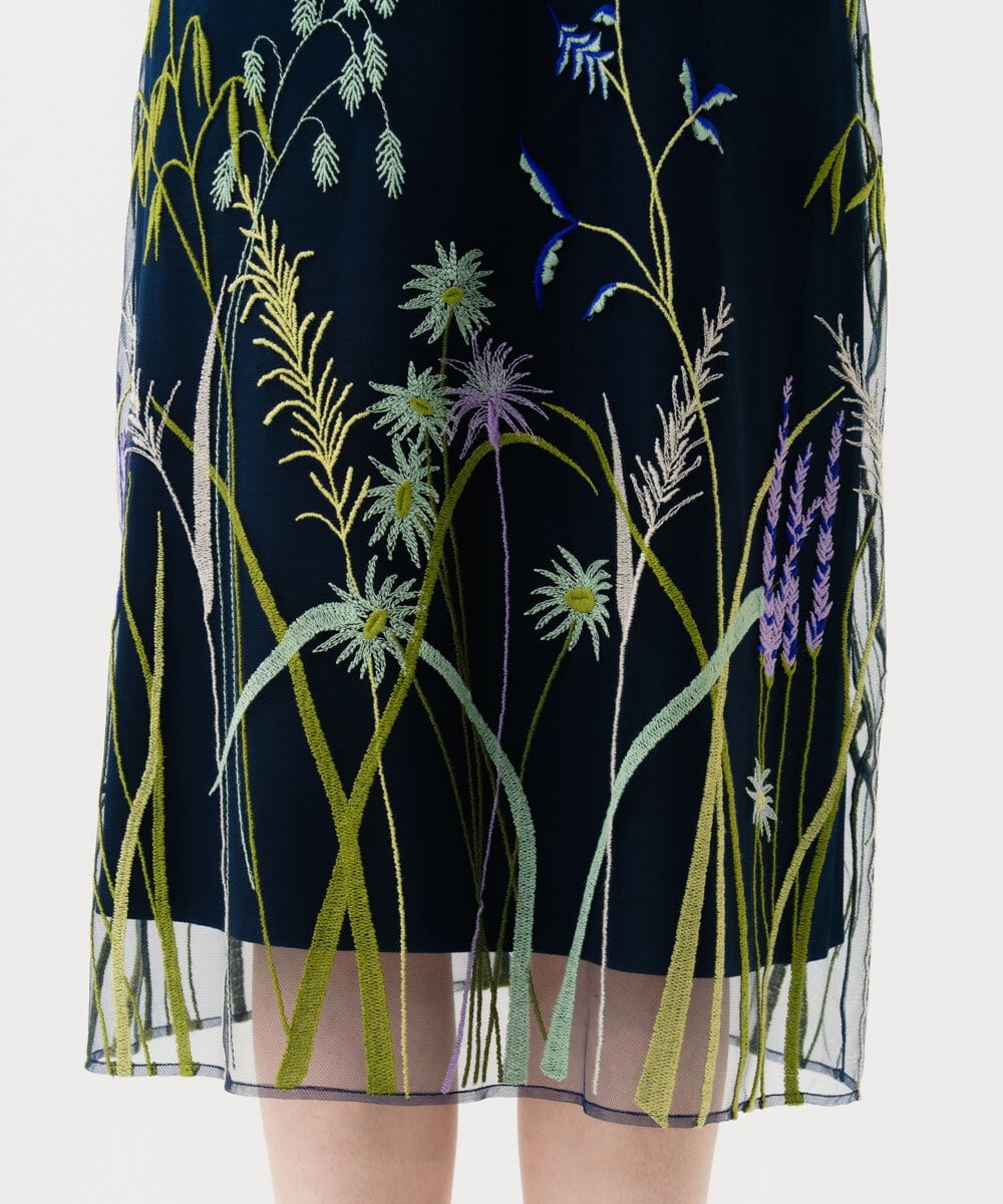 GDPGE91800 Sybilla(シビラ) リーフ刺繍チュールドレス(7分袖) ネイビー