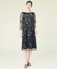 GDPGQ08590 Sybilla(シビラ) 【広瀬アリスさん ドラマ着用】ボタニカル刺繍チュールスリーブドレス ブラック