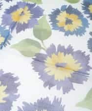 GE9AV01010 Sybilla(シビラ) 大判フラワーモチーフハンカチ ブルー