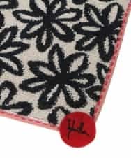 GE9AV05006 Sybilla(シビラ) ステッチパイピングフラワータオルハンカチ アイボリー