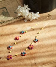 GG2CA30080 Jocomomola(ホコモモラ) フラワーアクリルパーツデザインネックレス レッド×イエロー