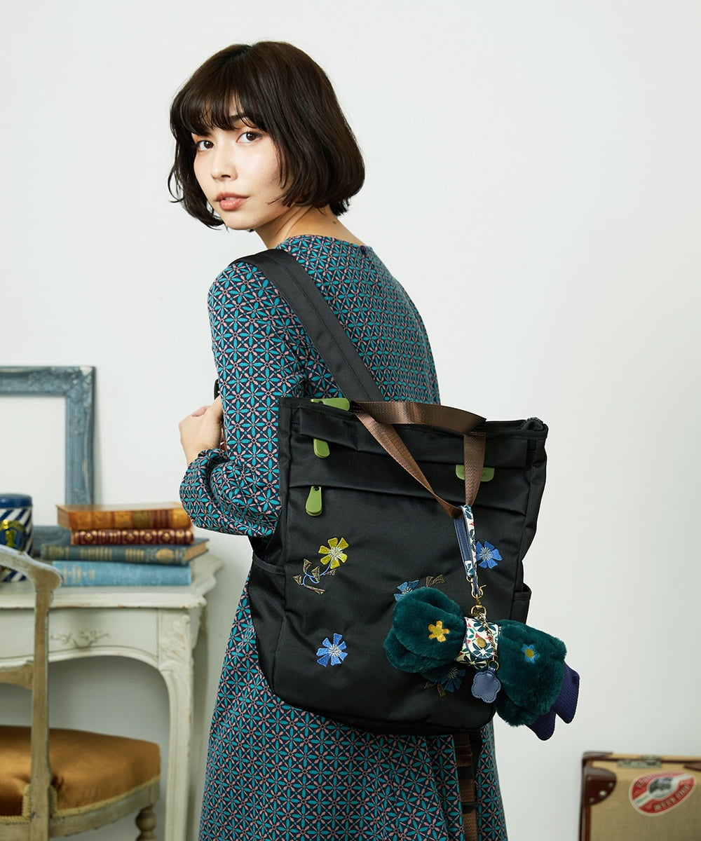 GG2CD31045 Jocomomola(ホコモモラ) モチーフデザイングローブホルダー ネイビー