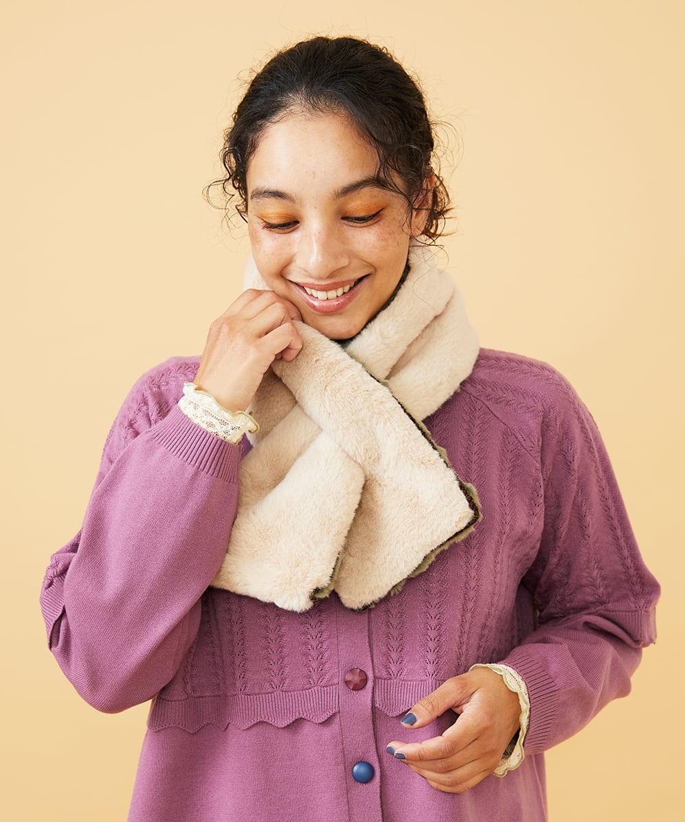 GG3LA31100 Jocomomola(ホコモモラ) 【2WAY】リバーシブルフェイクファーティペット グリーン