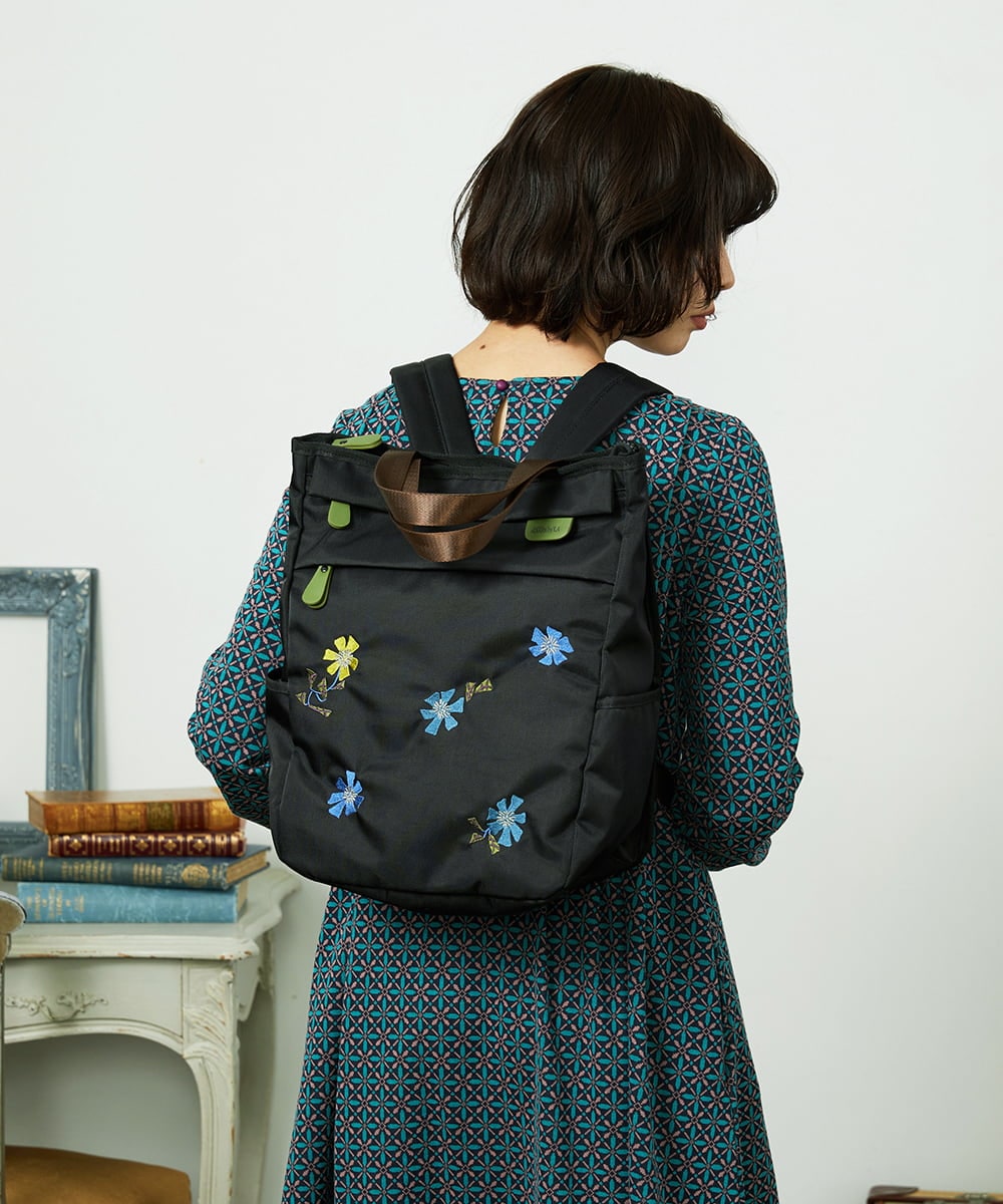 GG5CD30140 Jocomomola フラワー刺繍トートリュック