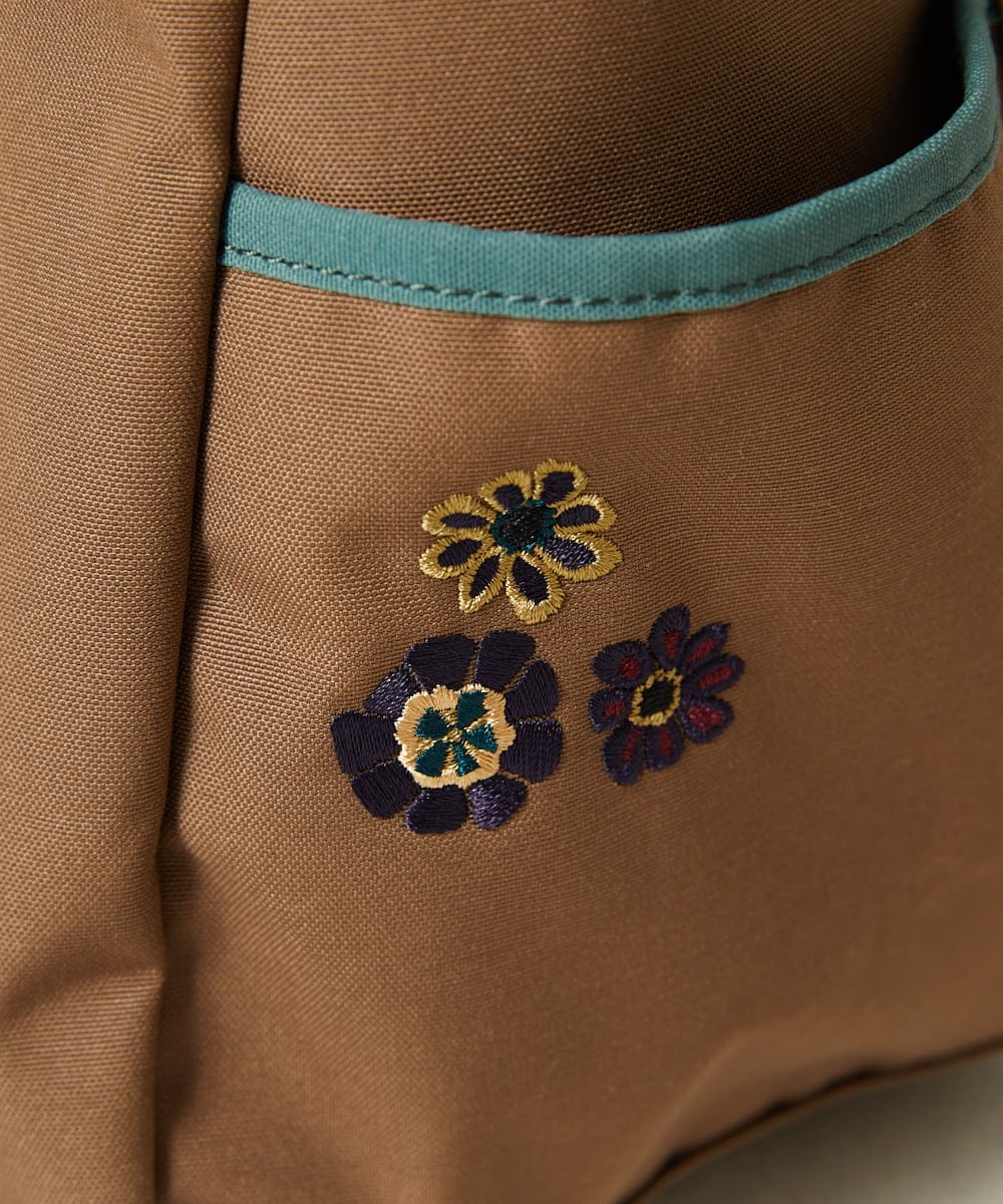 GG5JB31140 Jocomomola(ホコモモラ) 【2WAY】フラワー刺繍トートリュック ベージュ