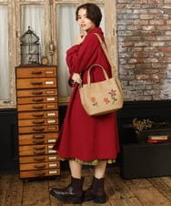 GG5LA31180 Jocomomola(ホコモモラ) 【2WAY】フラワーアップリケトートバッグ ベージュ