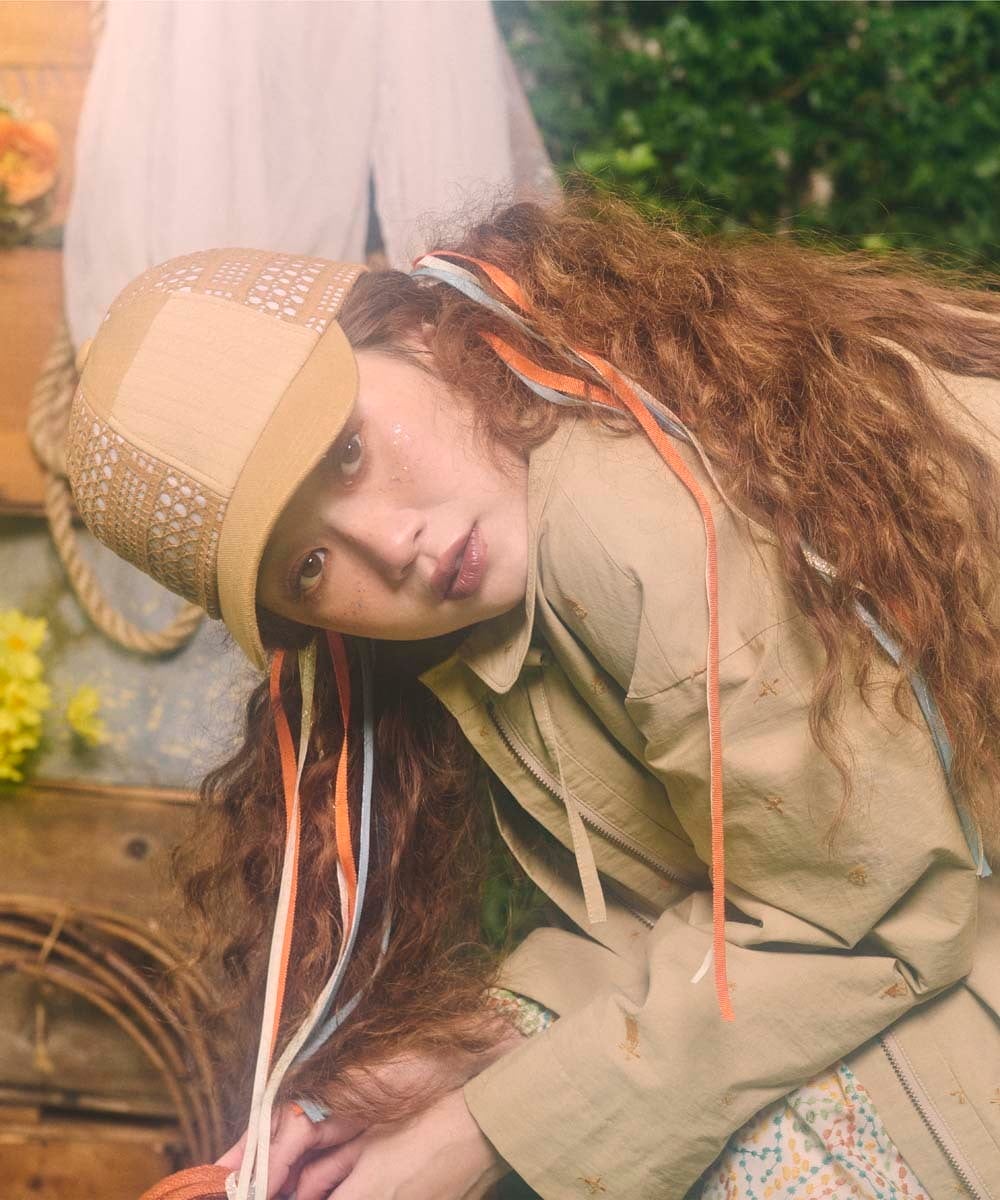 GG7DE31080 Jocomomola(ホコモモラ) パッチレース切り替えデザインキャップ ベージュ