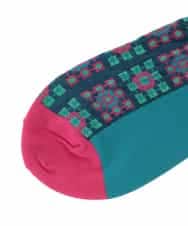 GG9DD30035 Jocomomola(ホコモモラ) 幾何柄ジャカードソックス ネイビー