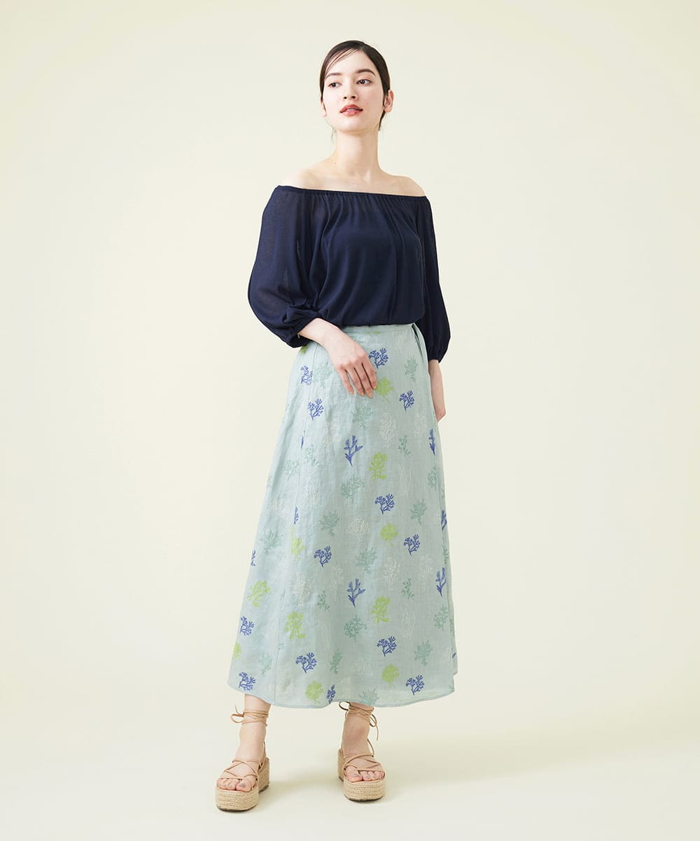 GHHGU01490 Sybilla(シビラ) サンゴモチーフ刺繍スカート ライトブルー