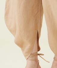 GHLGU01330 Sybilla(シビラ) リネンレーヨンフォルムパンツ ベージュ
