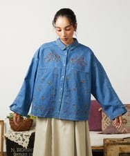 GJBCD01250 Jocomomola(ホコモモラ) El galgo フラワー刺繍デニムシャツ ブルー