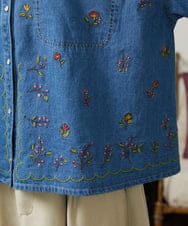 GJBCD01250 Jocomomola(ホコモモラ) El galgo フラワー刺繍デニムシャツ ブルー
