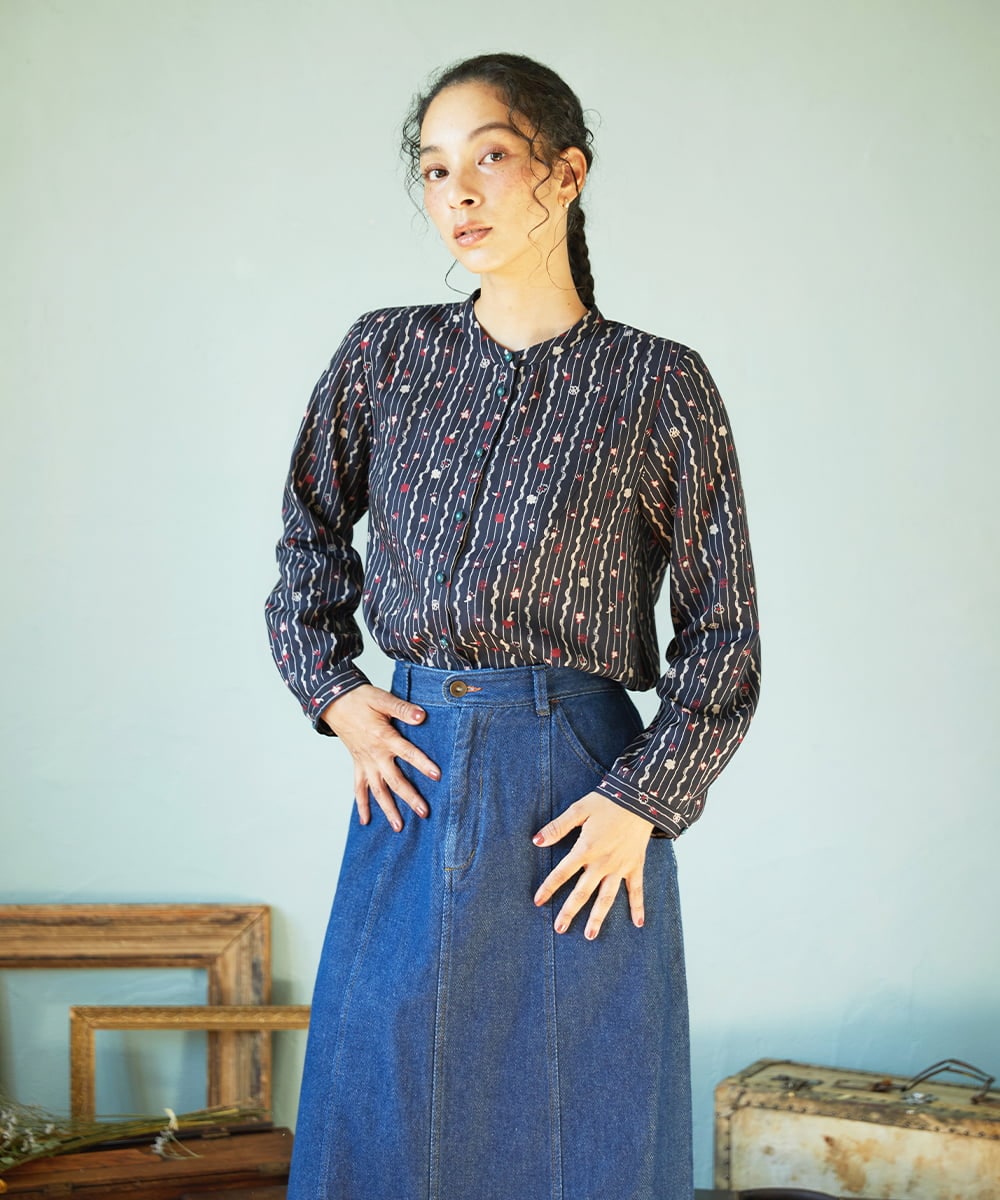 GJBCD30200 Jocomomola(ホコモモラ) Escala de floral プリントブラウス ネイビー