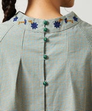 GJBCD33200 Jocomomola(ホコモモラ) 【2WAY】Flor pequena チェックフラワー刺繍ブラウス グリーン