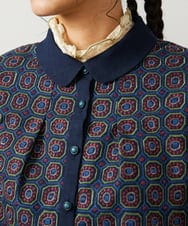 GJBCD50250 Jocomomola(ホコモモラ) Escudos 幾何調総刺繍ブラウス ネイビー