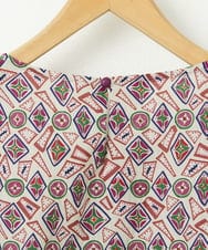 GJBDD32200 Jocomomola(ホコモモラ) Hidalgo 幾何調プリントブラウス アイボリー