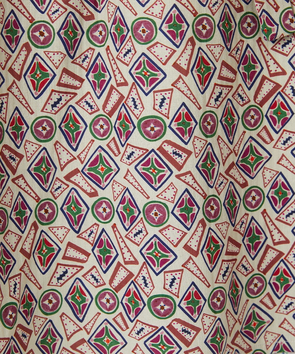 GJBDD32200 Jocomomola(ホコモモラ) Hidalgo 幾何調プリントブラウス アイボリー