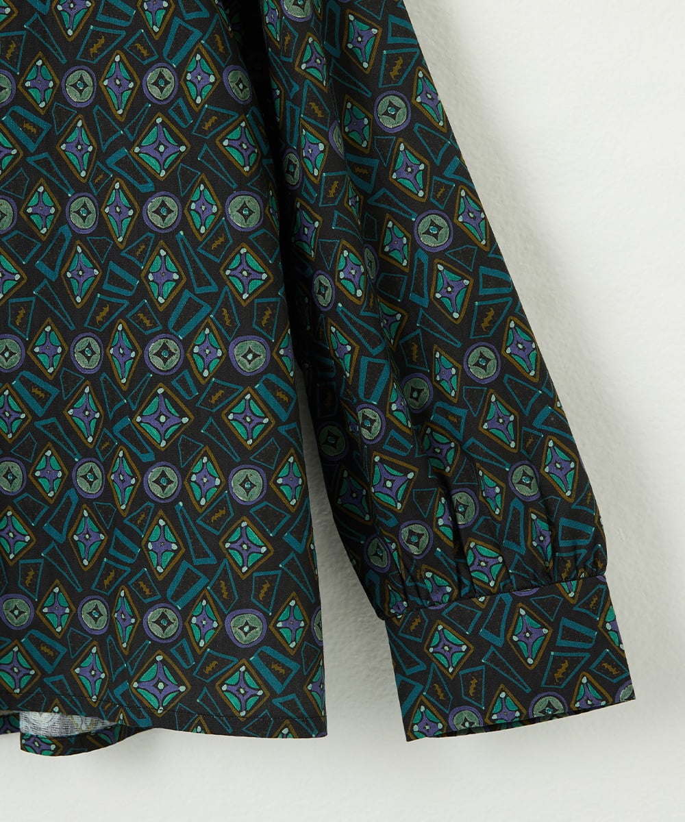 GJBDD32200 Jocomomola(ホコモモラ) Hidalgo 幾何調プリントブラウス ブラック