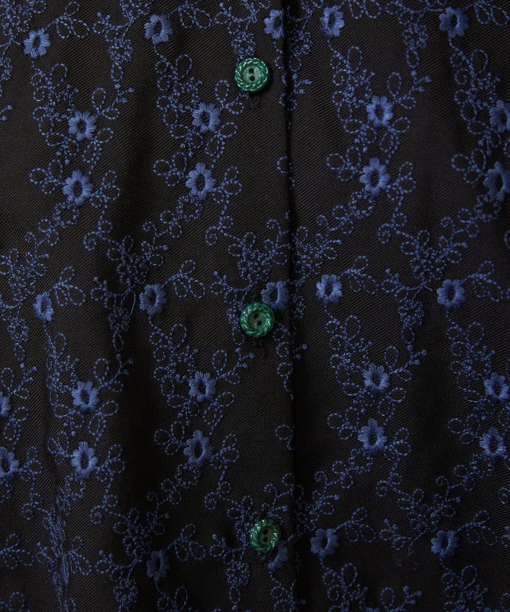 GJBDE41240 Jocomomola(ホコモモラ) フラワースカラップ総刺繍ブラウス ブラック