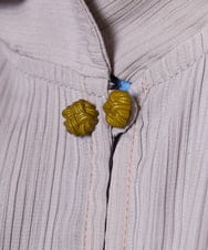 GJBDE44180 Jocomomola(ホコモモラ) RIO 襟付き楊柳ブラウス ライトグレー