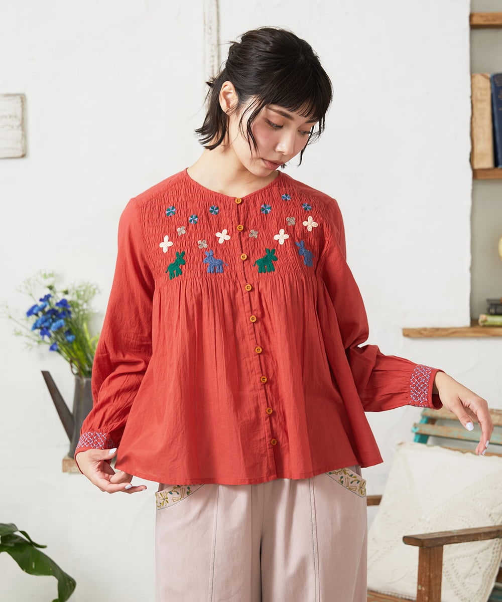 GJBFD01200 Jocomomola(ホコモモラ) Baile animal アニマル刺繍ブラウス レッド