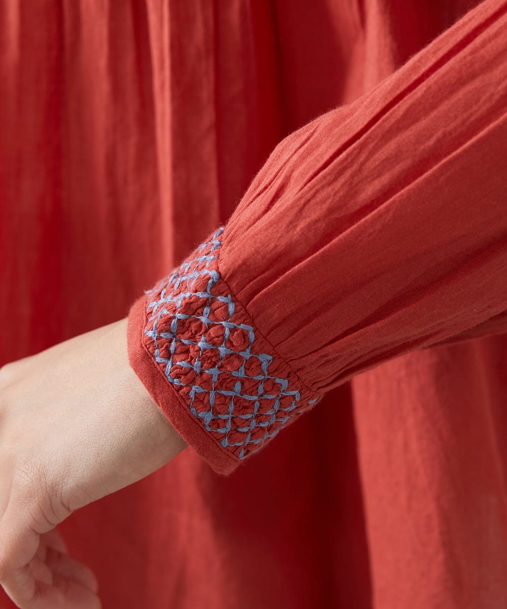 GJBFD01200 Jocomomola(ホコモモラ) Baile animal アニマル刺繍ブラウス レッド