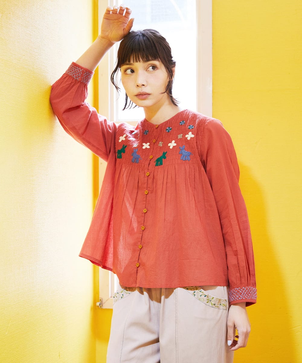 GJBFD01200 Jocomomola(ホコモモラ) Baile animal アニマル刺繍ブラウス レッド