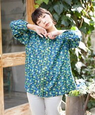 GJBFD30200 Jocomomola(ホコモモラ) Sancho Panza フラワープリントブラウス ネイビー