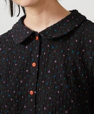 GJBFD34200 Jocomomola(ホコモモラ) エンボスドットブラウス ブラック