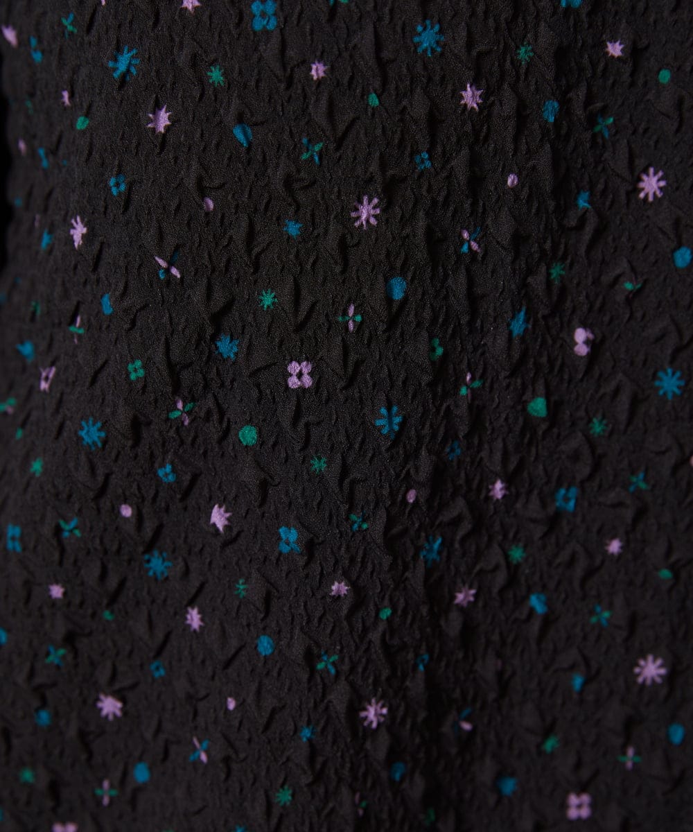 GJBFD34200 Jocomomola(ホコモモラ) エンボスドットブラウス ブラック