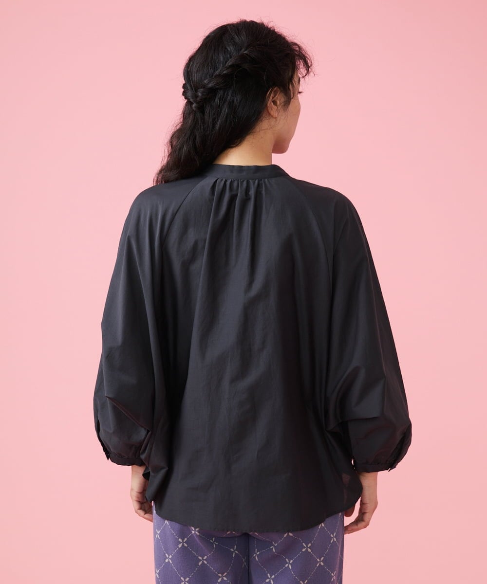 GJBFS70200 Jocomomola(ホコモモラ) Corrida 刺繍ブラウス ブラック