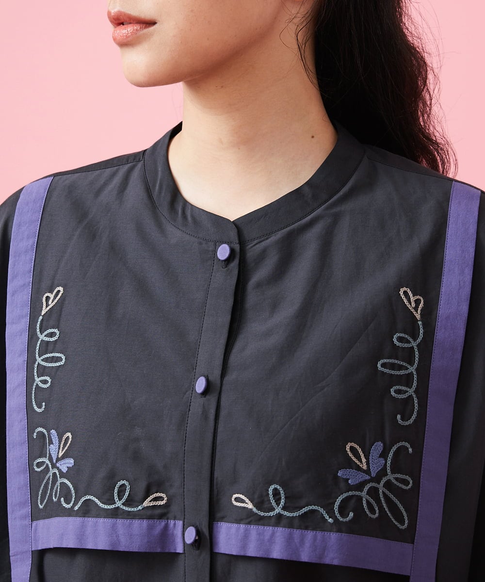 GJBFS70200 Jocomomola(ホコモモラ) Corrida 刺繍ブラウス ブラック