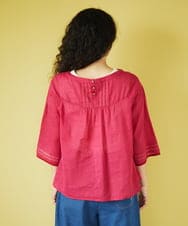 GJBGB42200 Jocomomola(ホコモモラ) 【先行予約】ピンタックレースブラウス レッド