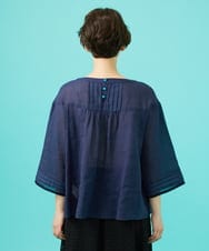 GJBGB42200 Jocomomola(ホコモモラ) Temblar 配色ステッチピンタックブラウス ネイビー