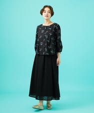GJBGB51250 Jocomomola(ホコモモラ) Abundancia de flores フラワー総刺繍ブラウス ラベンダー