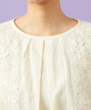 GJBGD70230 Jocomomola(ホコモモラ) Miguelde Cervantes レース付きブラウス アイボリー