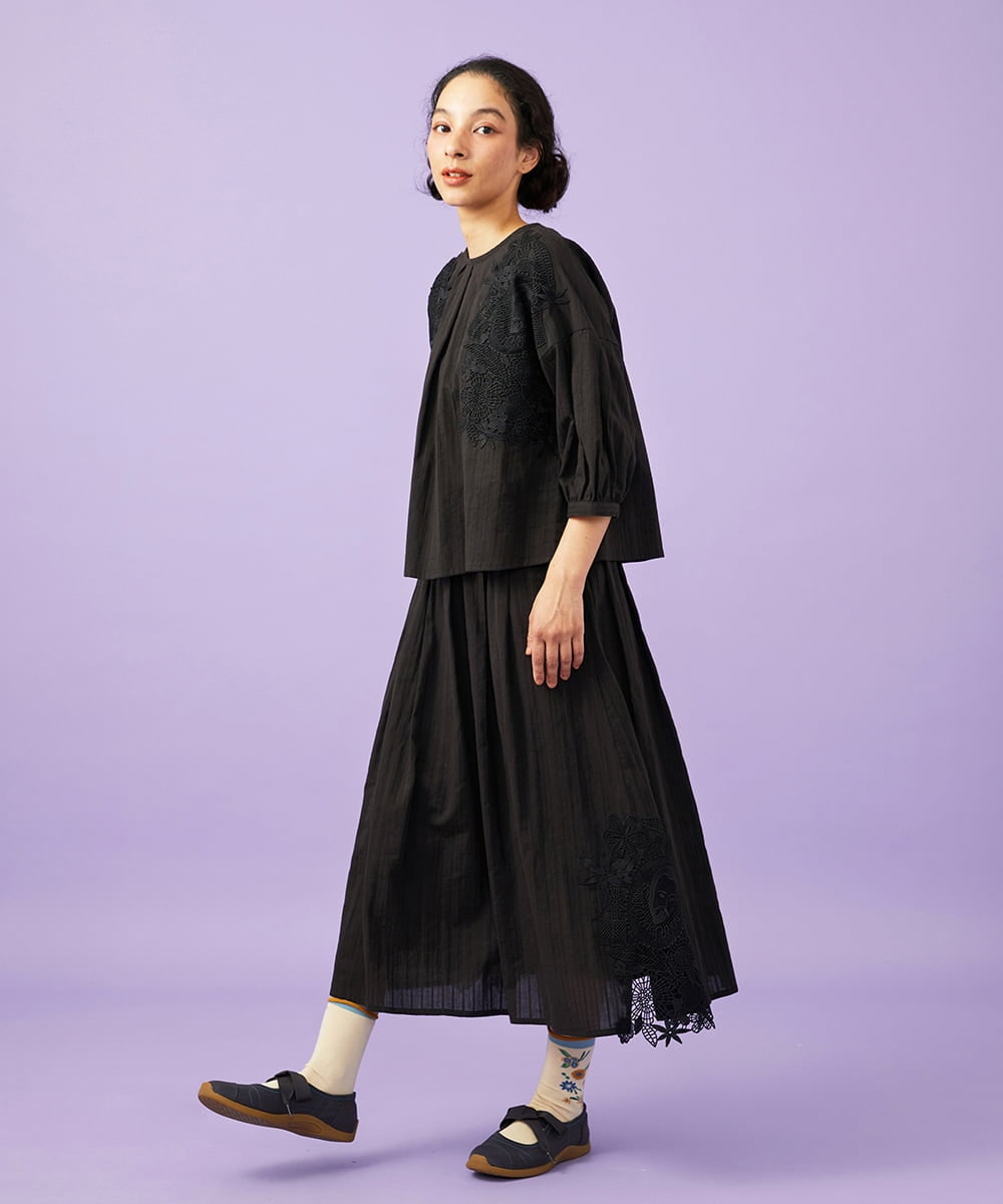 GJBGD70230 Jocomomola(ホコモモラ) Miguelde Cervantes レース付きブラウス ブラック