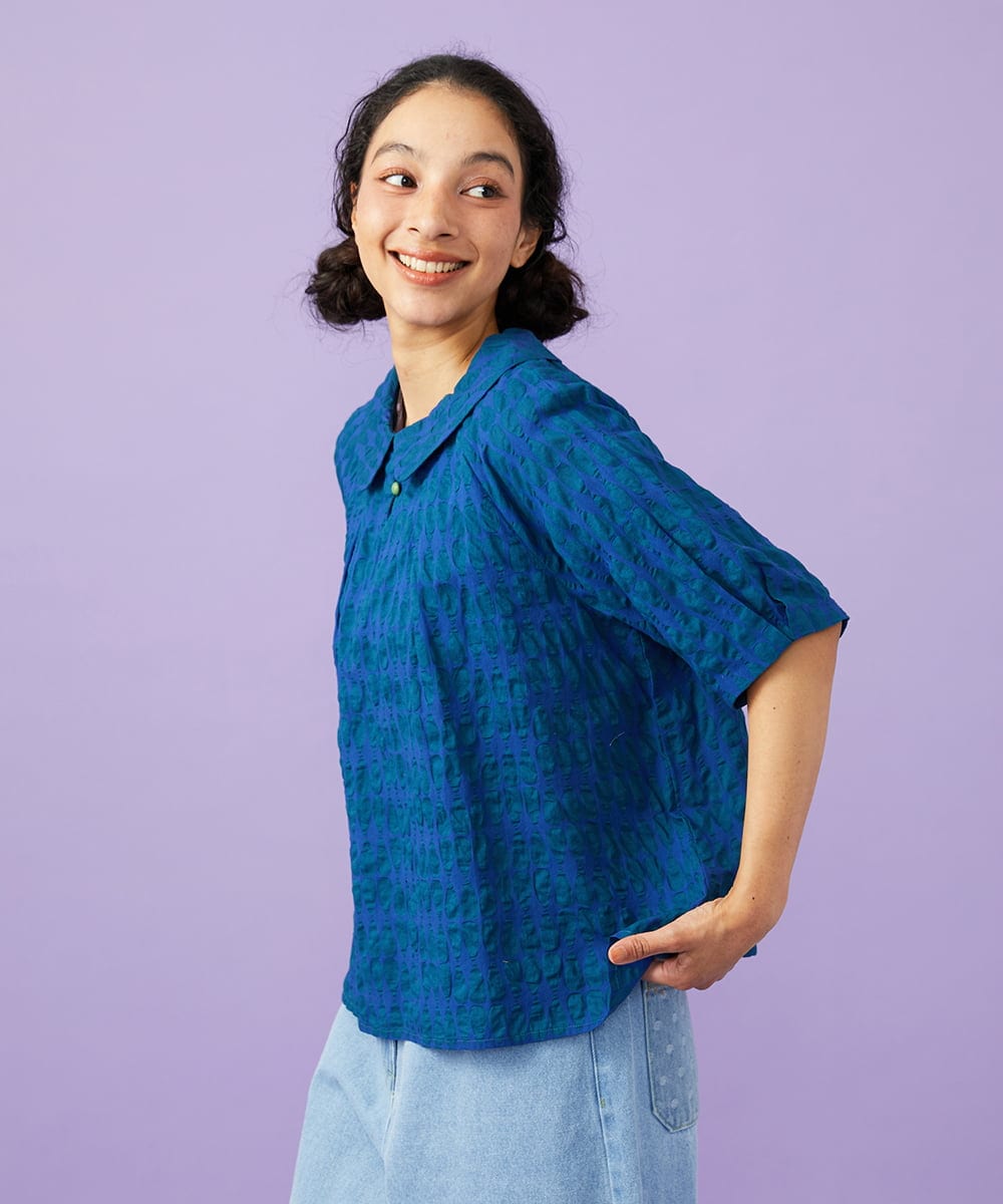 GJBGE39200 Jocomomola(ホコモモラ) 【早割10％OFF】リップルプリントプルオーバーブラウス ブルー