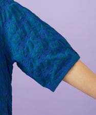 GJBGE39200 Jocomomola(ホコモモラ) 【早割10％OFF】リップルプリントプルオーバーブラウス ブルー