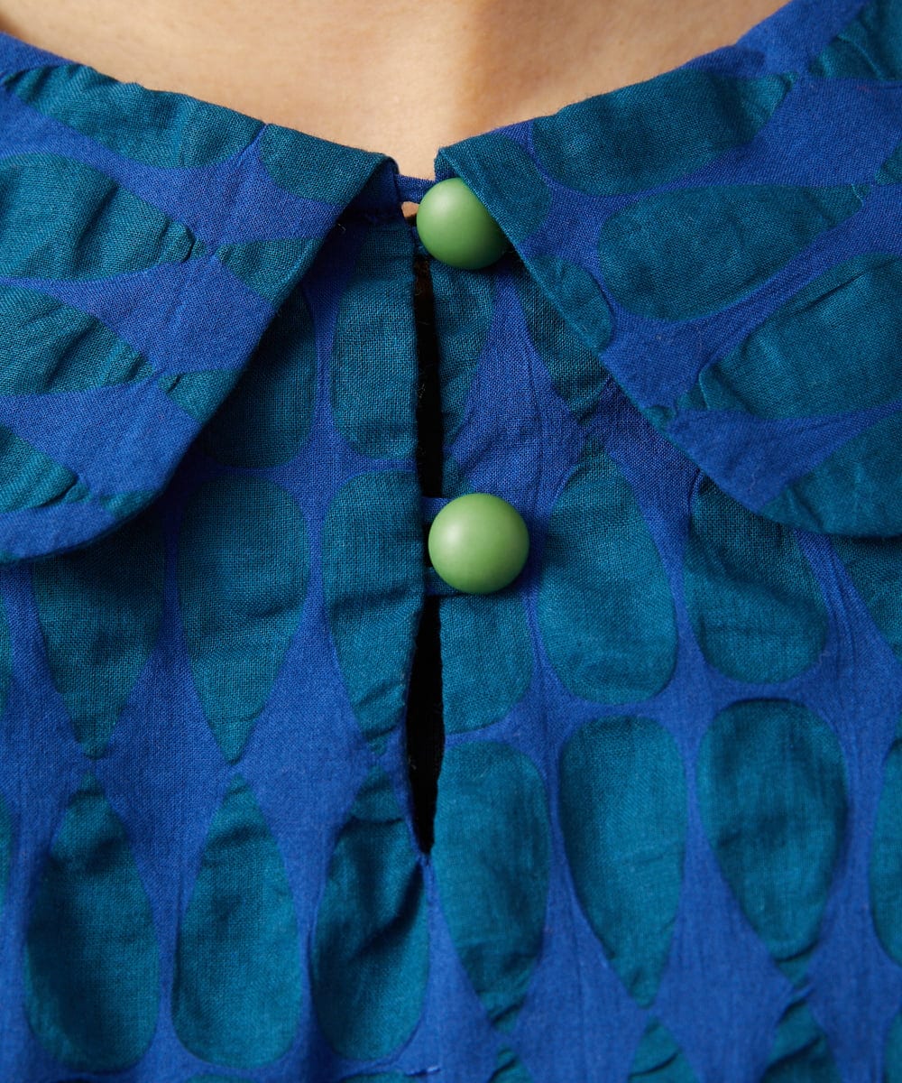 GJBGE39200 Jocomomola(ホコモモラ) 【早割10％OFF】リップルプリントプルオーバーブラウス ブルー