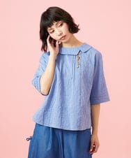 GJBGE40180 Jocomomola(ホコモモラ) シャーリングシャンブレーブラウス ブルー