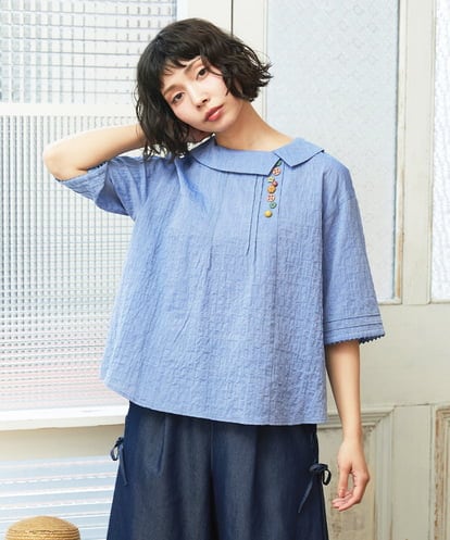 GJBGE40180 Jocomomola シャーリングシャンブレーブラウス