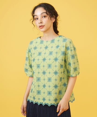 GJBGV32200  Petalo 総刺繍五分袖ブラウス