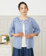 GJBHA36200 Jocomomola(ホコモモラ) Nadar entre flores フラワー刺繍ブラウス ブルー