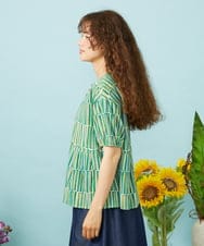 GJBHD30200 Jocomomola(ホコモモラ) Lanzas ストライププリントプルオーバーブラウス グリーン×ブルー